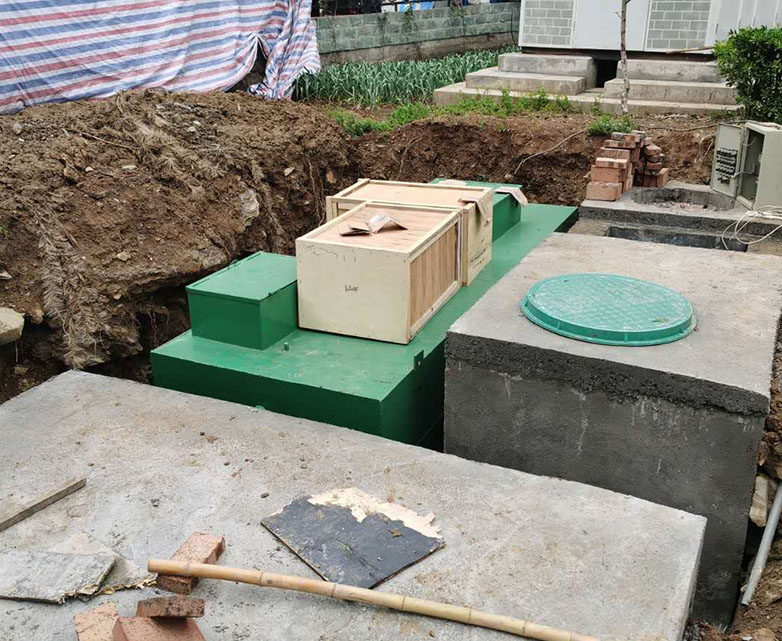 污水處理設(shè)備